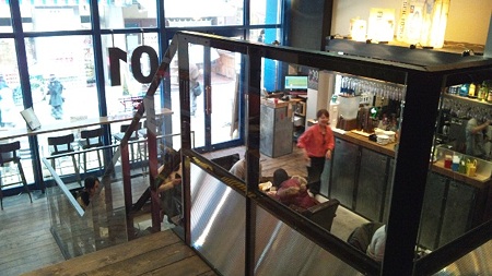店内@01