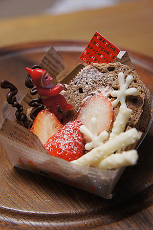 苺とチョコシフォンロール
