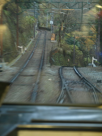 箱根登山電車の車窓(出山信号場界隈)