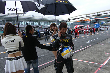 2011_1002S-GT0038