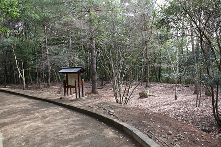 郡山城・常栄寺跡・毛利隆元墓所 - 01