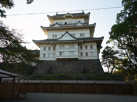 R0012834
